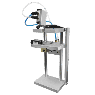 Machine de coupe pneumatique pour tube plongeur